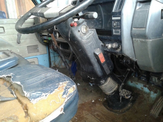 ขาย 6 ล้อ NKR 110 จดทะเบียนปี 39 คัสซีสวยตลอดเส้น เครื่อง 4BE1 110 แรงม้า พวงมาลัยพาวเวอร์ ทะเบียนพร้อมโอน ราคาต่อรองได้ครับ