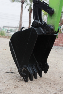 ขายรถแบคโฮ ติดต่อ 086-775-7900, 086-324-1992 ขายรถแบคโฮ ติดต่อ 086-775-7900, 086-324-1992