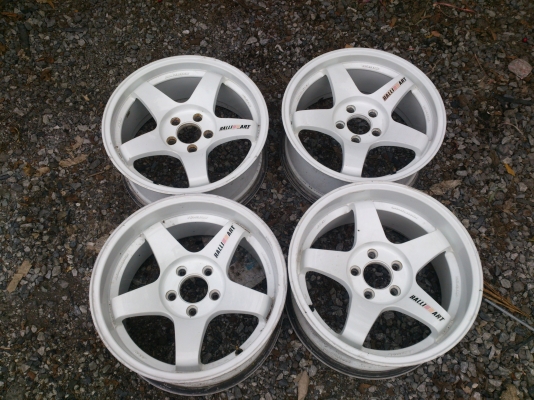 ขายแม็กขอบ17  5รู114.3 หน้า7.5 หลัง8.5 จำนวน 1 ชุด