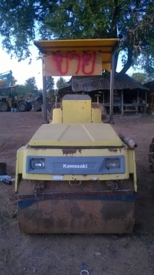 ขายรถบดเล็ก KAWASAKI เอวอ่อน ระบบสั่นสะเทือน สภาพพร้อมใช้งาน เอกสารใบอินวอยซ์ ราคาต่อรองได้ครับ