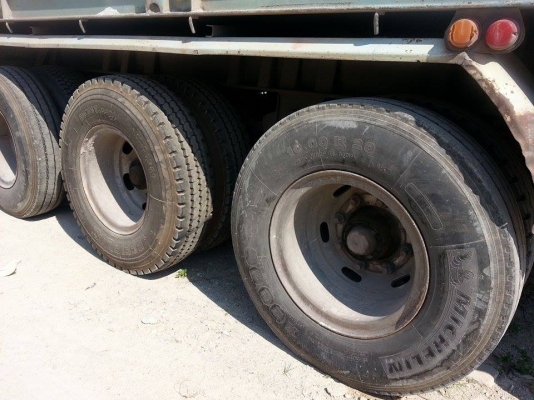 SMM หางพื้นเรียบสามเพลา