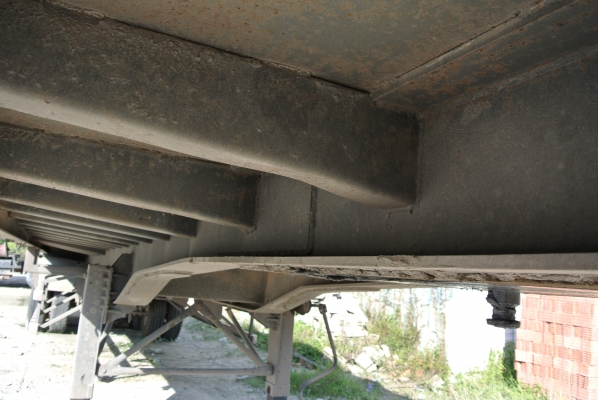 SMM หางพื้นเรียบสามเพลา