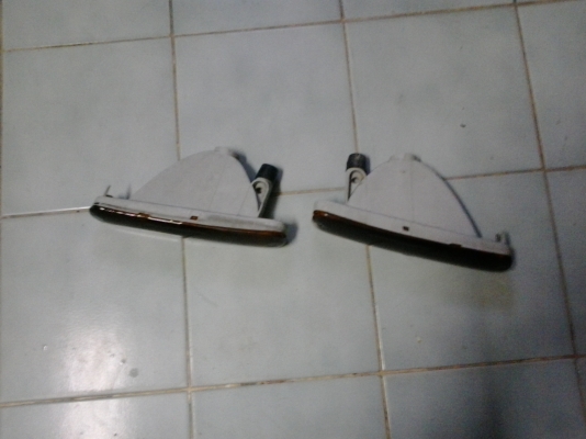 ขายแล้วนะครับไฟเลี้ยว nissan cefiro 1 คู่ พร้อมหลอดคับ 300 ฿ ขายแล้วนะครับไฟเลี้ยว nissan cefiro 1 คู่ พร้อมหลอดคับ 300 ฿