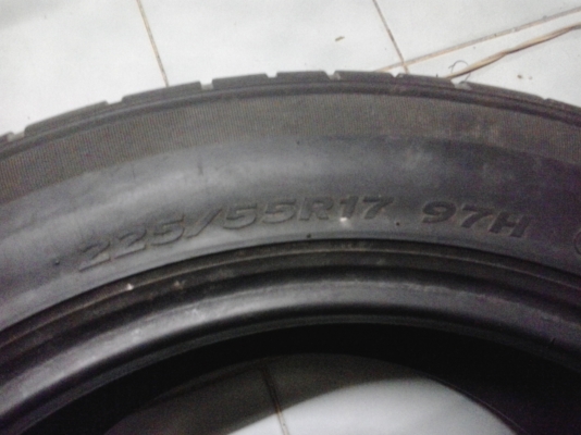 ขายยาง225/55 Hoonkookขอบ 17 1 คู่ ดอกสวย ๆ 1,200 ฿ เอาป่าว ขายยาง225/55 Hoonkookขอบ 17 1 คู่ ดอกสวย ๆ 1,200 ฿ เอาป่าว