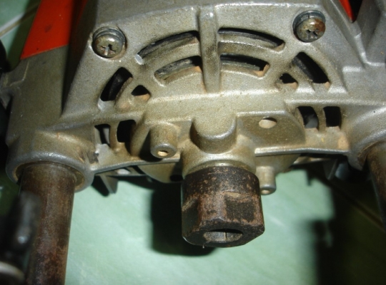 ขายเครื่องเซาะร่อง(Router) 1/2 นิ้ว Maktec รุ่น MT360 1,650w