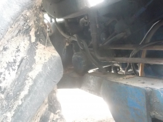 ขายฟอร์ด 6610  เสื้อลาย  2  เพลา   หาง  7  ดันหน้า  เล่มทะเบียนพร้อม เครื่องแน่นไม่มีควันขาว   ราคาอยากได้เท่าไร่บอกมา