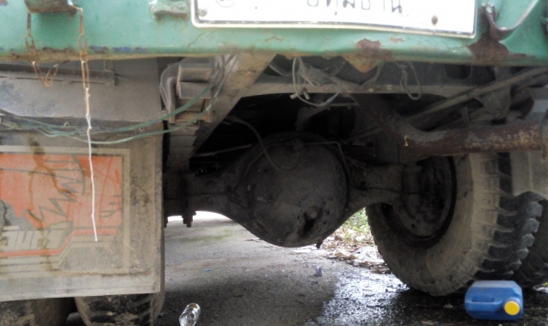 ** ขายแล้วครับ  **ขายรถบรรทุกขยะแห้ง รถบรรทุกหกล้อ อีโน่ GD176 EH700 168 แรง เครื่องดี แชสซีสวย พร้อมใช้งานครับ ราคาถูก