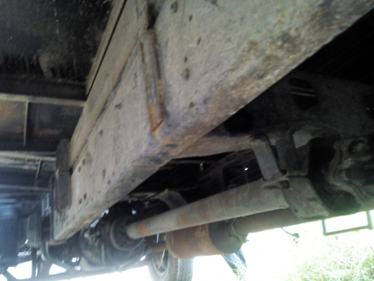 ** ขายแล้วครับ  **ขายรถบรรทุกขยะแห้ง รถบรรทุกหกล้อ อีโน่ GD176 EH700 168 แรง เครื่องดี แชสซีสวย พร้อมใช้งานครับ ราคาถูก