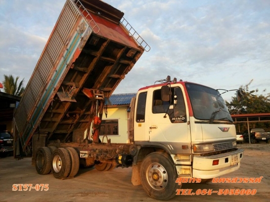 ขายด่วน รถบรรทุก 10 ล้อ HINO FM3H 195 แรง / 2 เพลา ดั้มเกษตร สภาพเดิมๆสวย มือเดียว  ราคาสุดคุ้ม
