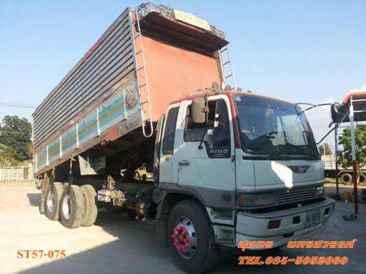 ขายด่วน รถบรรทุก 10 ล้อ HINO FM3H 195 แรง / 2 เพลา ดั้มเกษตร สภาพเดิมๆสวย มือเดียว  ราคาสุดคุ้ม