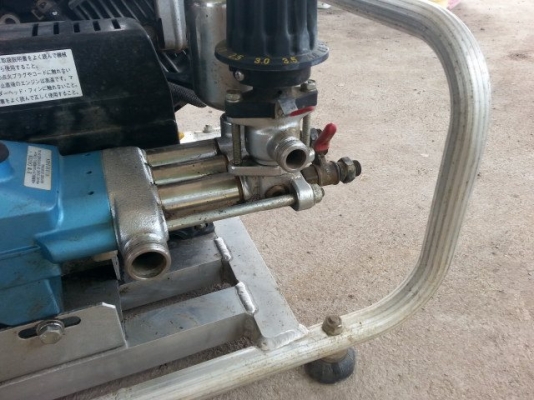 เครื่องพ่นยา 3สูบ Maruyama เครื่องพ่นยา 3สูบ Maruyama