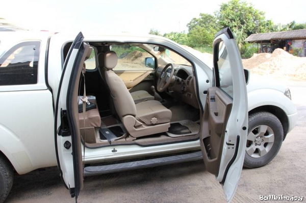 ขาย Nissan NAVARA