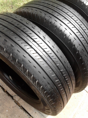 215/65R16  BRIDGESTONE DURAVIS R611 ชุด 4  เส้น TEL.081-427-3941