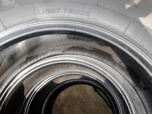 215/65R16  BRIDGESTONE DURAVIS R611 ชุด 4  เส้น TEL.081-427-3941