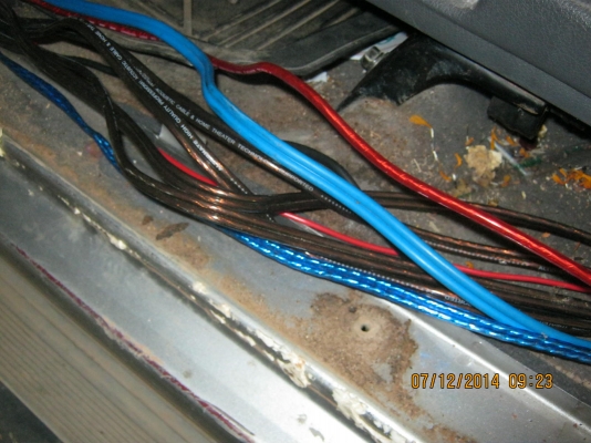 ขายวิทยุเทปติดรถยนต์ ยกชุด 6000 บาท ขายวิทยุเทปติดรถยนต์ ยกชุด 6000 บาท