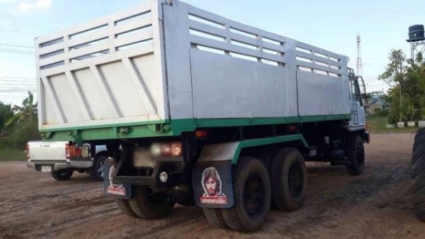 ขายรถบรรทุกสิบล้อดัมพ์ MITSUBISHI MA เครื่อง 6D16-195 แรง 10 เกียร์ เบรคใหญ่