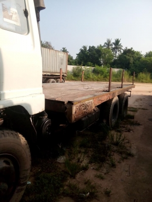 ขายดาวสิบล้อเพลาเดียวกระบะพื้นเรียบ