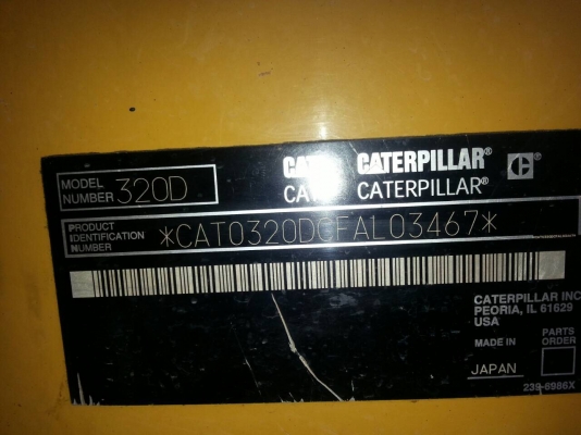 CAT320D รถสวยมาก 7611ชม.  เอกสารอินวอยล์....