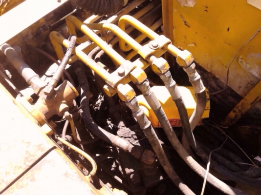 KOMATSU PC 60-3 ขายคู่กับหางพ่วง รถสภาพดีพร้อมทำงานได้เลยครับ เครื่องเดิมปั๊มเดิมทำงานไม่โหลด ช่วงล่างเอวไม่หลวม โซ่บูทใบแทรกประมาณ 60\% เฟรมไม่มีปะไม่มีดาม เอกสารสัญญาซื้อขาย ราคาต่อรองได้ครับ KOMATSU PC 60-3 ขายคู่กับหางพ่วง รถสภาพดีพร้อมทำงานได้เลยครับ เครื่องเดิมปั๊มเดิมทำงานไม่โหลด ช่วงล่างเอวไม่หลวม โซ่บูทใบแทรกประมาณ 60\% เฟรมไม่มีปะไม่มีดาม เอกสารสัญญาซื้อขาย ราคาต่อรองได้ครับ