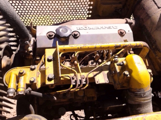 KOMATSU PC 60-3 ขายคู่กับหางพ่วง รถสภาพดีพร้อมทำงานได้เลยครับ เครื่องเดิมปั๊มเดิมทำงานไม่โหลด ช่วงล่างเอวไม่หลวม โซ่บูทใบแทรกประมาณ 60\% เฟรมไม่มีปะไม่มีดาม เอกสารสัญญาซื้อขาย ราคาต่อรองได้ครับ KOMATSU PC 60-3 ขายคู่กับหางพ่วง รถสภาพดีพร้อมทำงานได้เลยครับ เครื่องเดิมปั๊มเดิมทำงานไม่โหลด ช่วงล่างเอวไม่หลวม โซ่บูทใบแทรกประมาณ 60\% เฟรมไม่มีปะไม่มีดาม เอกสารสัญญาซื้อขาย ราคาต่อรองได้ครับ