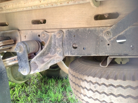 ขาย 6 ล้อ NKR-110 ห้าง ปี 40 ยาว 4.30m. ขาย 6 ล้อ NKR-110 ห้าง ปี 40 ยาว 4.30m.