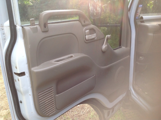 ขาย 6 ล้อ NKR-110 ห้าง ปี 40 ยาว 4.30m. ขาย 6 ล้อ NKR-110 ห้าง ปี 40 ยาว 4.30m.