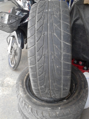 กะทะล้อ 4 รู 100 มม. ขอบ 15 พร้อมยาง 195/55R15  NITTO NT555 extreme  ติดต่อ.081-427-3941