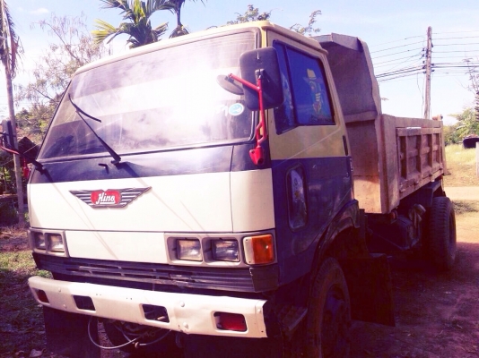 HINO KL300 - 158 HP EH500 หกล้อดั๊มพ์ รถสวยสภาพดีแรงสุดๆครับ วางหัวเก๋ง HINO FC ลงเล่มครบพร้อมโอน ภายในสวยครบ แอร์เย็น พวงมาลัยเพาเวอร์ ช่วงล่างคัชซีใหญ่สวยไม่มีบวม ยาง 8.25 ขอบ 20 สภาพดี 75\% พร้อมบรรทุกพร้อมใช้งาน เอกสารทะเบียนครบพร้อมโอนราคาต่อรองได้ครั HINO KL300 - 158 HP EH500 หกล้อดั๊มพ์ รถสวยสภาพดีแรงสุดๆครับ วางหัวเก๋ง HINO FC ลงเล่มครบพร้อมโอน ภายในสวยครบ แอร์เย็น พวงมาลัยเพาเวอร์ ช่วงล่างคัชซีใหญ่สวยไม่มีบวม ยาง 8.25 ขอบ 20 สภาพดี 75\% พร้อมบรรทุกพร้อมใช้งาน เอกสารทะเบียนครบพร้อมโอนราคาต่อรองได้ครั