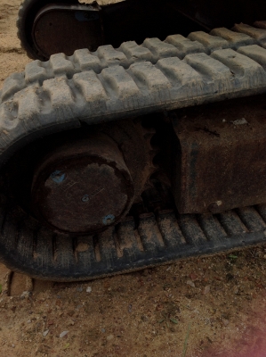 ขายรถแบคโฮ ยี่ห้อ HITACHI รุ่น PC40 ขายรถแบคโฮ ยี่ห้อ HITACHI รุ่น PC40