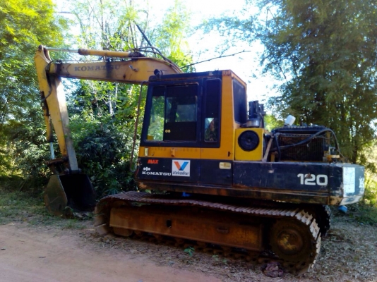 ขายPC120-3. รถใช้งานได้ปกติทุกอย่างเครื่อง6BD1 TURBO เครื่องนิ่มดีมาก