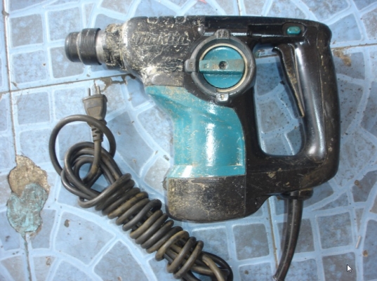 ขายสว่านโรตารี่ 28mm Makita Rotary Hammer HR2810 3ระบบ