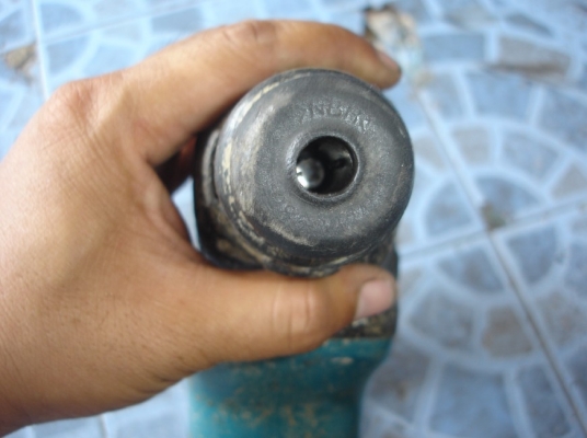 ขายสว่านโรตารี่ 28mm Makita Rotary Hammer HR2810 3ระบบ