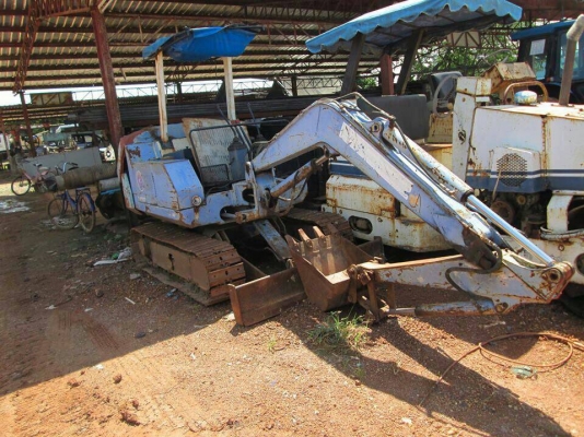 ขายด่วนครับ แม็คโคเล็ก KOMATSU PL 2 0 - 7 ตามสภาพครับ