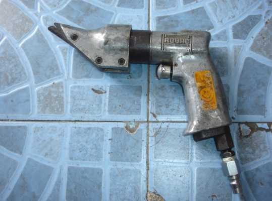 ขายกรรไกรตัดเหล็กแผ่น เหล็กบาง สังกะสียี่ห้อ RODAC แบบใช้ลม