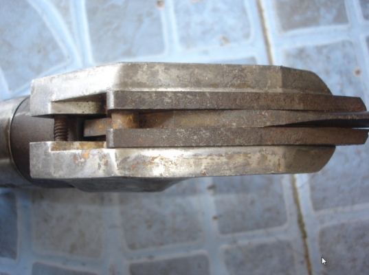 ขายกรรไกรตัดเหล็กแผ่น เหล็กบาง สังกะสียี่ห้อ RODAC แบบใช้ลม