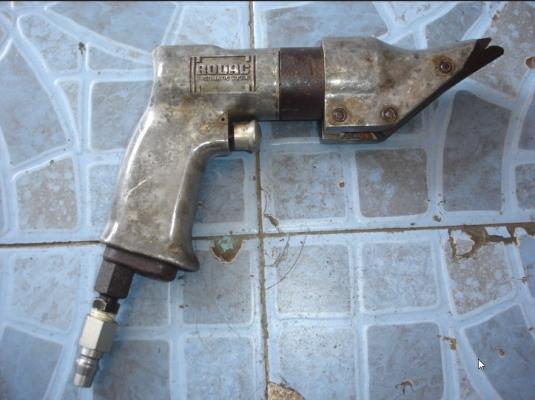 ขายกรรไกรตัดเหล็กแผ่น เหล็กบาง สังกะสียี่ห้อ RODAC แบบใช้ลม