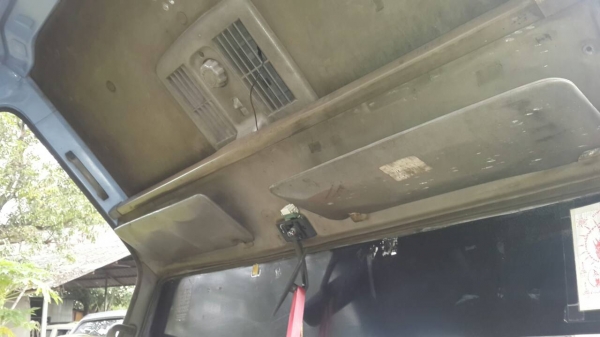 หกล้อ อีซูซุ NPR-120 ฝาขาว ยาว5เมตร สภาพดีสวยๆพร้อมใช้งาน ทะเบียนพร้อนโอน  เจ้าขอขับใช้เองครับ