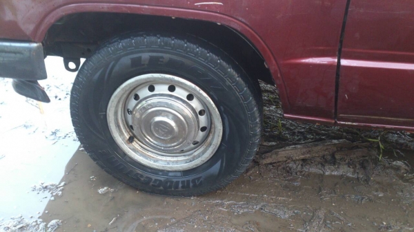 > ขายฝาตบ TOYOTA RN 30/40/51 สแตนเลส สวย ๆ > ขายฝาตบ TOYOTA RN 30/40/51 สแตนเลส สวย ๆ