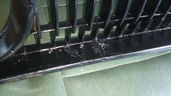 > ขาย หน้ากระจัง ช้างเหยียบ หน้าแว่น ครับ.