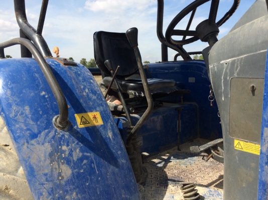 ขายรถไถยูโร100แรงม้าอุปกรณ์ครบรถปี54เอกสารเล่มทะเบียนพร้อมโอน