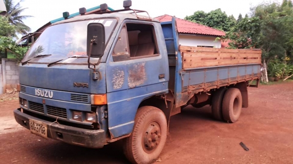 ***ขายแล้วครับขอบคุณ Truck2hand ขาย6ล้อช่วงล่างใหญ่ขาลุย ISUZU KS110 วางหัวNPR หัวยกได้(ลงเล่ม) เครื่องเดิม4BD1-110ฝาขาวยอดนิยม เครื่องดีสตาร์ทติดง่าย เสียงนิ่ม แน่นดี แรงดี เกียร์ร็อค6เกียร์เดินหน้า ลุยๆ เข้าง่ายไม่มีหลุด ช่วงล่างFหน้า-หลัง คัสซีสวยเดิม