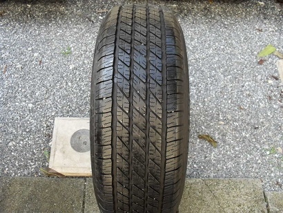 ขายเศษยาง MICHELIN Cross Terrain ปี1914(1เส้น) 265-65-17 ราคา 2,500
