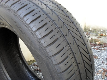 ขายเศษยาง GOODYEAR Duraplus ปี3613(1เส้น) 215-60-16 ราคา 1,200