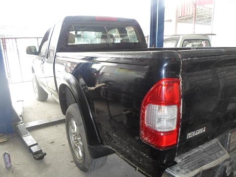 ขาย isuzu demax 06