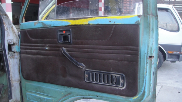 หัวรถ ISUZU KS สภาพดีของครบ ยกใส่รถวิ่งได้เลย