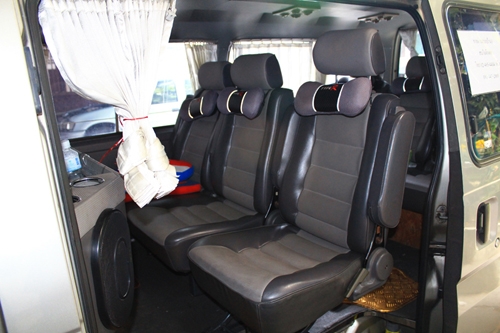 Nissan Urvan ปี 1995 รถบ้าน Nissan Urvan ปี 1995 รถบ้าน