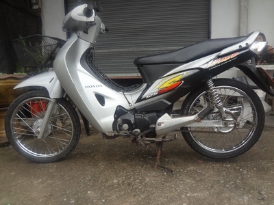 ขายด่วนเวฟ125 บ้านๆกุญแจใหญ่