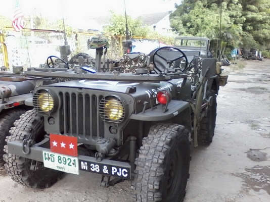 JEEP M38