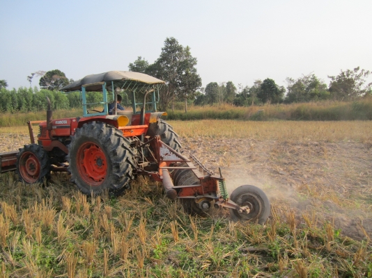 ขายถูกมาก kubota M5000 SU พร้อมอุปกรณ์