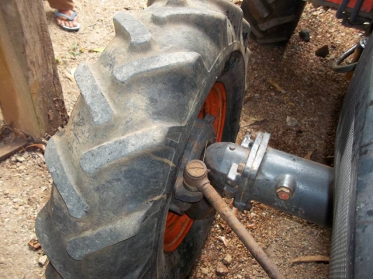 ขาย คูโบต้า 34 แรง 2 เพลา และผาน 6 หนึ่งชุด ( เอกสารเล่มทะเบียน ) ขาย คูโบต้า 34 แรง 2 เพลา และผาน 6 หนึ่งชุด ( เอกสารเล่มทะเบียน )